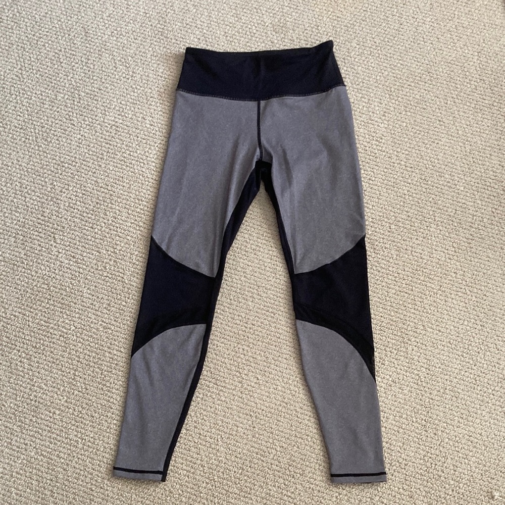 Senita Athletics High Rise Grey Black Leggings Pant Mesh Stripe Sz Small Pockets